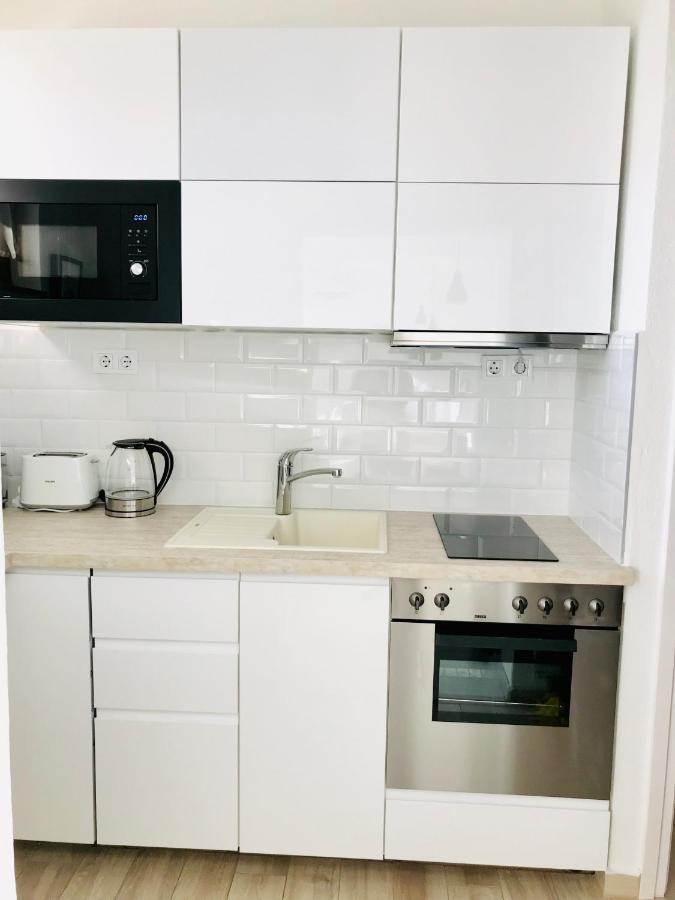 Belvarosi Studio Apartman Kecskemét Buitenkant foto