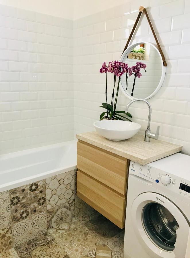 Belvarosi Studio Apartman Kecskemét Buitenkant foto